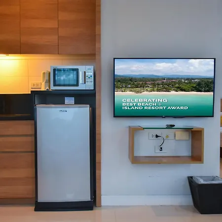 Kantary Beach Hotel Villas & Suites-3